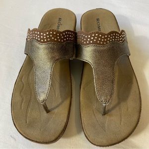 Romika Fidschi 44 Leather Thong sandals EUR Size 39 style 1044 Gold Bronze